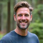 Porträt von Luca Meier, einem erfahrenen Mindfulness Coach